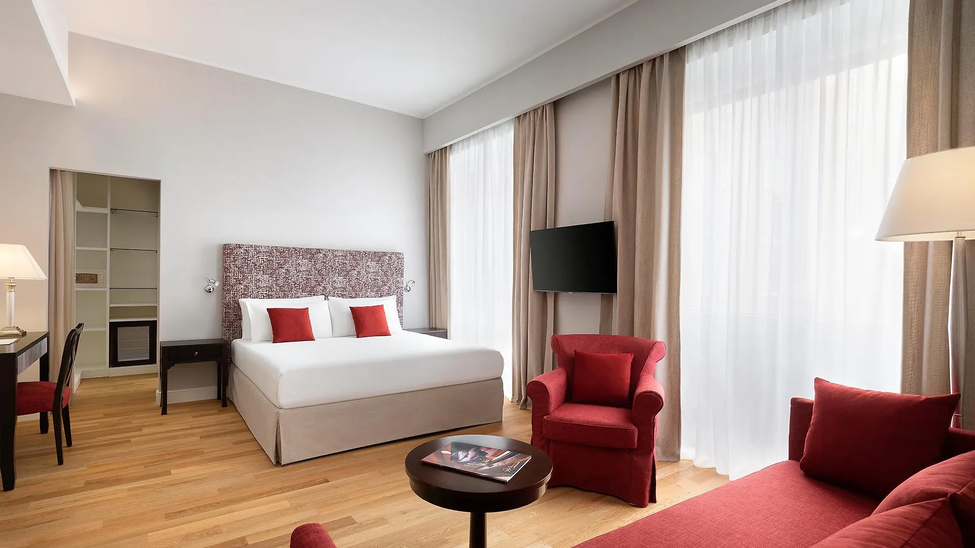 Sina De La Ville Milano 4*,  Italien